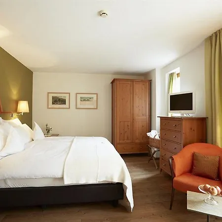 Goldene Rose Karthaus Hotel 4*