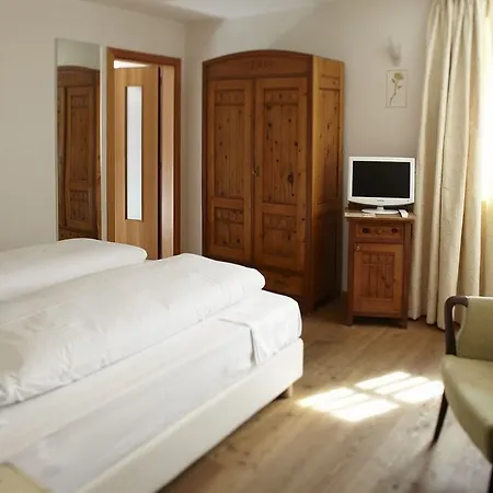Goldene Rose Karthaus 4* Senales